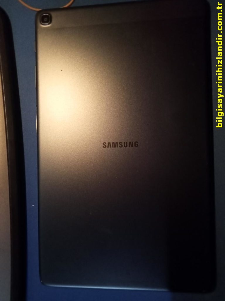 Samsung SMT510 tablet siyah, arka taraf