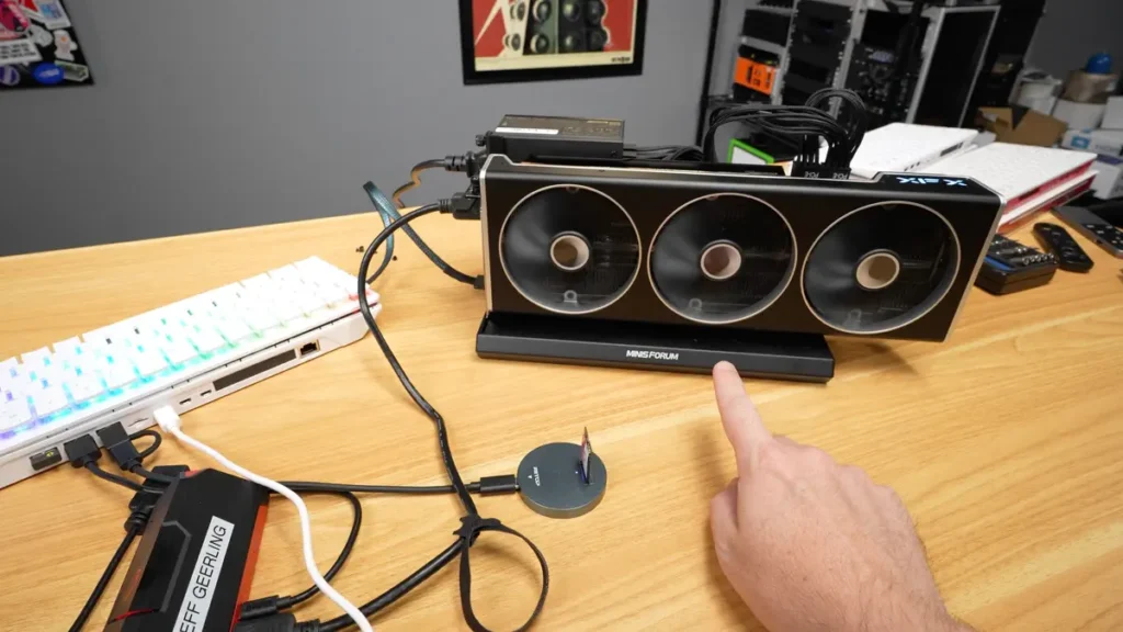 Raspberry Pi 500+ masaüstü taşınabilir bilgisayar 16 Raspberry Pi 500+(harici ekran kartı)-2